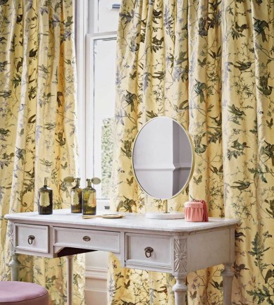 Cole and Son Hummingbirds Silk F111/1002 textil - Paisley Home