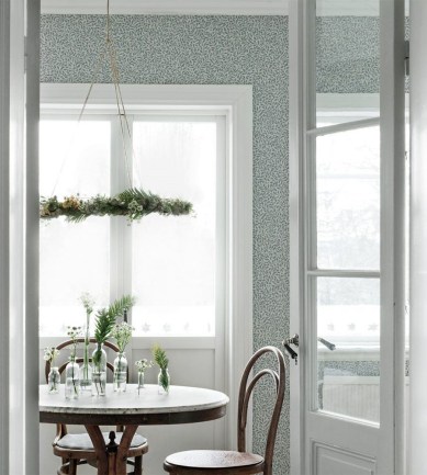 Sandberg Sigfrid Blue tapéta - Paisley Home