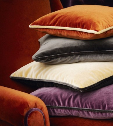 Zoffany Quartz Velvet Grape textil - Paisley Home